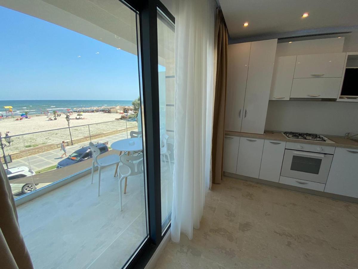 Apartament Ella Front View ナボダリ エクステリア 写真