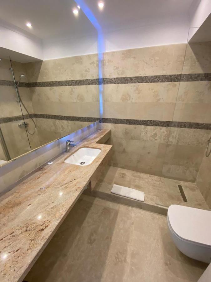 Apartament Ella Front View ナボダリ エクステリア 写真